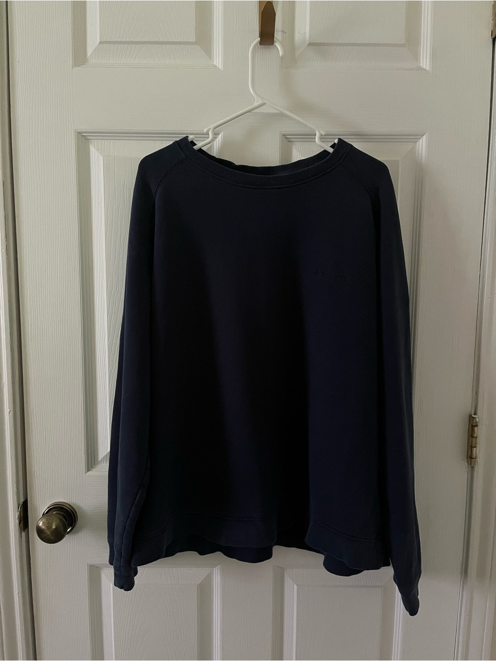Columbia Dark Blue Crewneck Sweatshirt